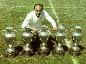 Med Alfredo Di Stefano vann Real Madrid sina första fem Europacuptitlar.