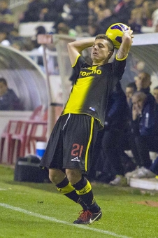 Ett flertal spelare i både Zaragoza och Levante säsongen 2010-2011 misstänks för mutor.
