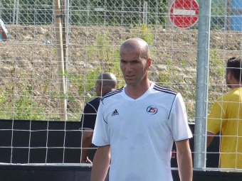 Zidane befinns ha tränat farmarlaget Castilla utan giltig licens.