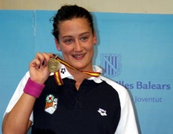 Mireia Belmonte har vunnit två nya tunga medaljer i bassängen.