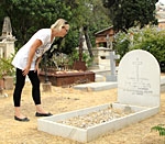 Släktforskaren Barbro Sändh har inventerat de svenska gravarna på Engelska kyrkogården i Málaga.