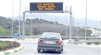 Spanska trafikverket hoppas spara många liv i trafiken genom det nya poängkökortet. Skrämselkampanjer med publicering av antal trafikoffer har inte hjälpt.
