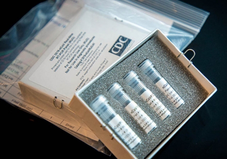 Kit för Covid-tester. Foto: U.S. Centers for Disease Control/Wikimedia Commons