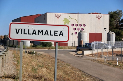 Minst 99 av de 4 000 invånarna i Villamalea har på kort tid givit positivt utslag på Covid-19. Foto: Daniel López García /Wikimedia Commons