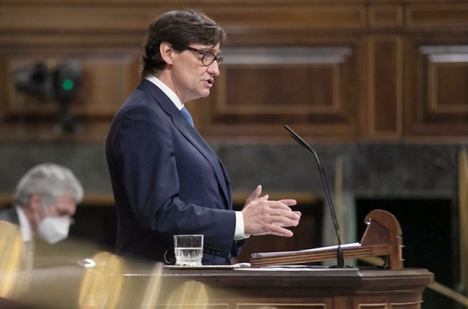 Hälsovårdsministern Salvador Illa fick igenom förlängningen av nödläget med bred majoritet i parlamentet. Foto: PSOE