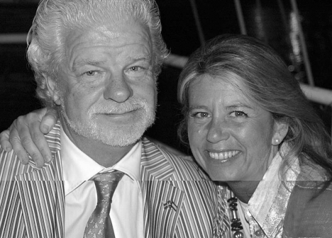 Borgmästaren Ángeles Muñoz och hennes svenske make Lars Broberg, i en arkivbild.