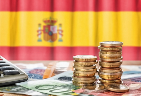 Den spanska statsskulden är uppe i 125 procent av landets BNP.