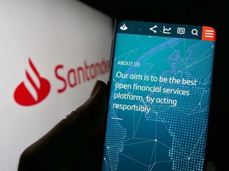 Storbanken Santander har enligt en rapport själv 187 filialer i skatteparadis.