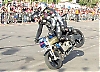 Craig Jones stuntshow bjöd på motorcykelakrobatik till publikens stora förtjusning och jubel.
