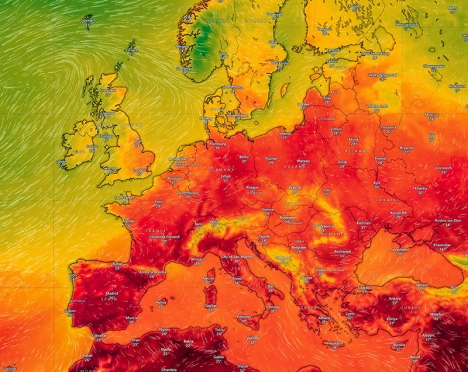 En satellitkarta från 17 augusti visar hur stora delar av Europa och särskilt Spanien registrerade höga temperaturer.