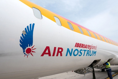 Air Nostrum prioriterade ett team från La Liga framför de ordinarie passagerarna.