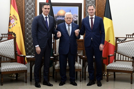 Pedro Sánchez besökte i november förra året ordföranden för det palestinska självstyret Mahmud Abbas, tillsammans med den belgiske regeringschefen Alexander De Croo.