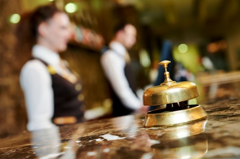 Hotell- och restaurangsektorn har varit den främsta drivkraften bakom den ökade sysselsättningen i maj månad.