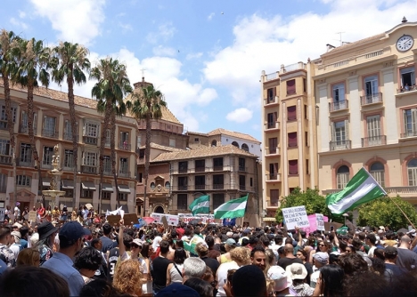 Demonstranterna tågade på lördagsförmiddagen den 29 juni genom centrala Málaga. Foto: @InquilinatoMad/X