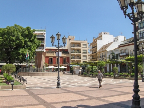 Plaza de la Constitución i Fuengirola.