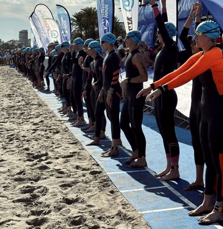 Världsmästerskapet i Torremolinos skakades den första tävlingsdagen av två tragedier. Foto: @worldtriathlon/X