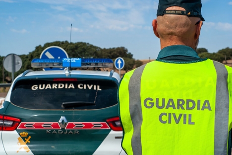 Guardia Civil på Formentera grep tjuven på bar gärning, efter ett larm.