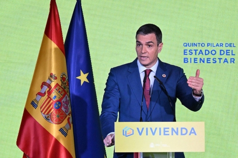 Regeringschefen Pedro Sánchez presenterade den 13 januari ett stort paket som syftar till att lindra bostadsbristen och som, om det godtas, kommer att drabba bland annat icke bofasta utlänningar och uthyrare av semesterbostäder.