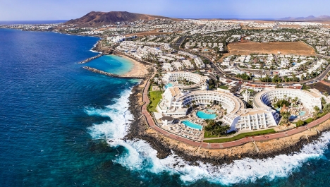 I kommunen Yaiza på Lanzarote, som inkluderar turistorten Playa Blanca, utgör turistlägenheter 22 procent av det totala antalet bostäder.