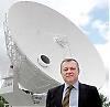 ”Universum är den största gåtan av dem alla, men rymdforskningen ger också väldigt konkreta resultat i form av telekommunikation som vi använder oss av dagligen”, säger Vicente Gómez, chef för ESA i Spanien.