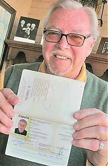 Olle Jacobsson fick sitt spanska pass 19 november 1980 efter att ha väntat nästan tre år på att ansökan skulle godkännas. “Jag var väldigt stolt, jag hade ju drömt om Spanien sedan jag var åtta år.”