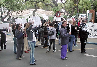 Besparingarna på utbildningssidan har väckt heta protester.