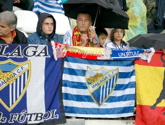 Spanska fotbollssupportrar har hittills försvarat sina klubbar i ur och skur.
