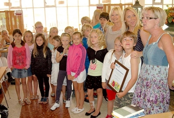 SWEA Marbella delade 31 maj ut sina årliga stipendier, bland annat till Svenska skolan i Marbella.